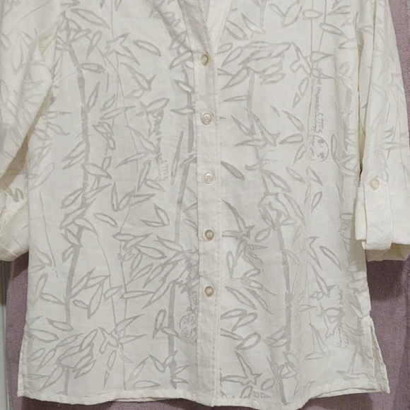 Bamboo Traders Ivory Button Down Blouse Sz Medium - Picture 4 of 8